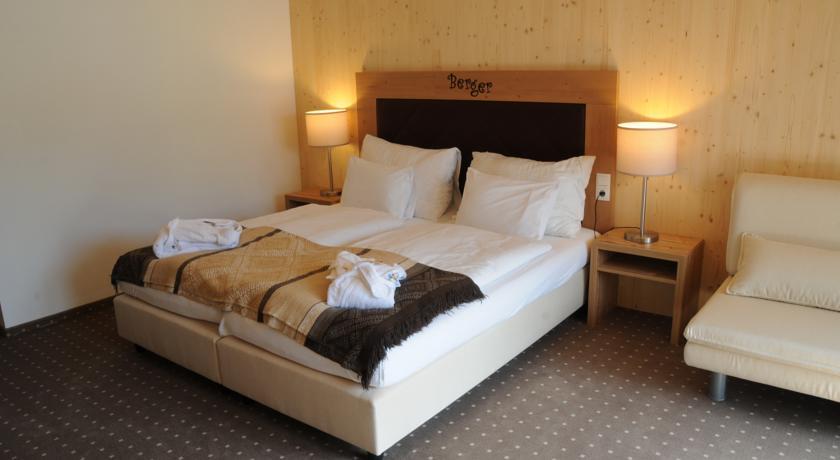 Familienhotel Berger Sankt Jakob im Walde Quarto foto